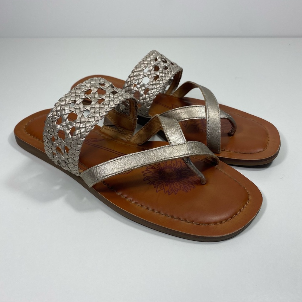 Lucky Brand Beckery Woven Leather Metallic Silver Toe Loop Flat Slides Sandals 8